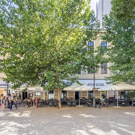 Very - Balcony - Free Parking Apartamento *