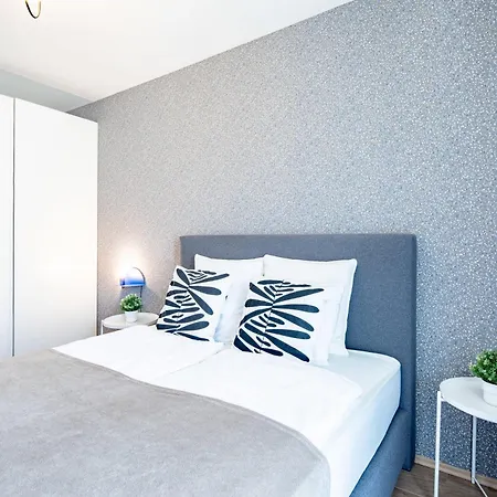 Appartement Very - Balcony - Free Parking *